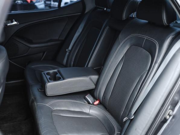 Kia Optima III Рестайлинг с пробегом 2013 года, цена 1 299 000 рублей, 201667 км, седан, Автокод Объявления