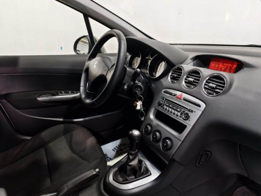 Peugeot 408 I Курск  - изображение 6