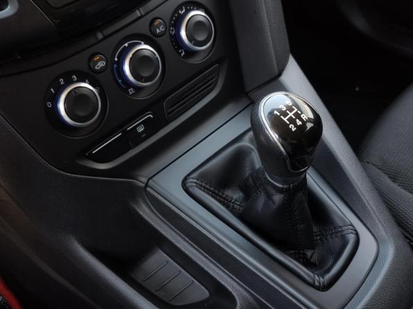 Ford Focus III с пробегом 2012 года, цена 697 000 рублей, 202606 км, хэтчбек, Автокод Объявления