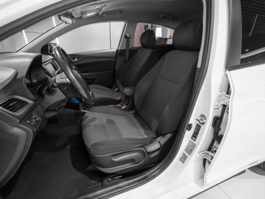 Hyundai Solaris II Москва  - изображение 9