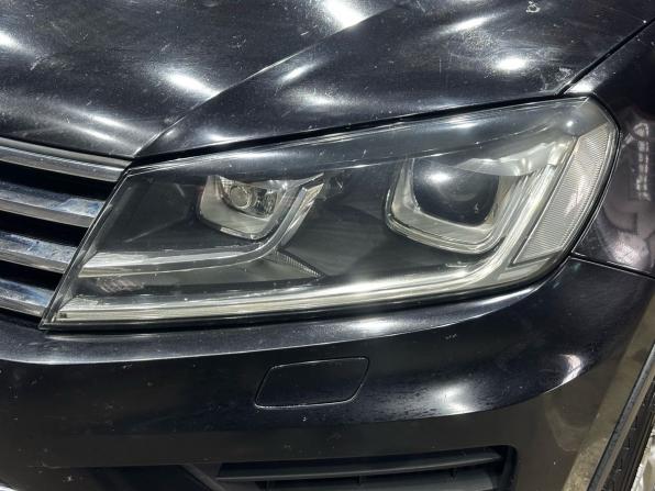 Volkswagen Touareg II Рестайлинг с пробегом 2015 года, цена 1 985 000 рублей, 319173 км, внедорожник, Автокод Объявления