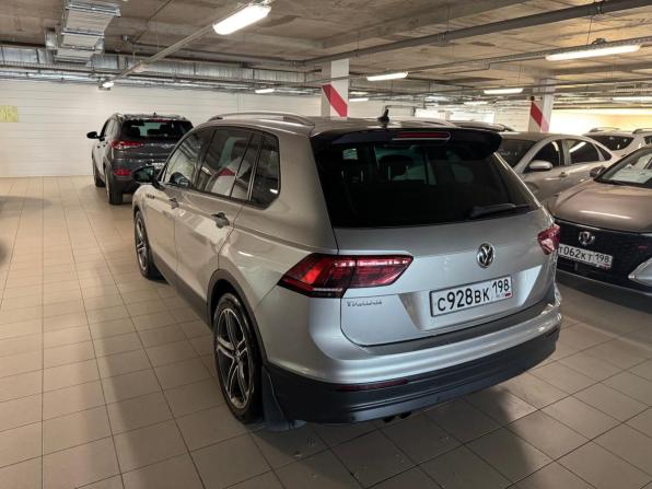 Volkswagen Tiguan II с пробегом 2019 года, цена 2 595 000 рублей, 149610 км, внедорожник, Автокод Объявления