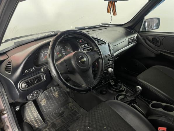 Chevrolet Niva I Рестайлинг с пробегом 2014 года, цена 675 000 рублей, 118849 км, внедорожник, Автокод Объявления