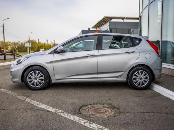 Hyundai Solaris I с пробегом 2011 года, цена 828 000 рублей, 123182 км, хэтчбек, Автокод Объявления