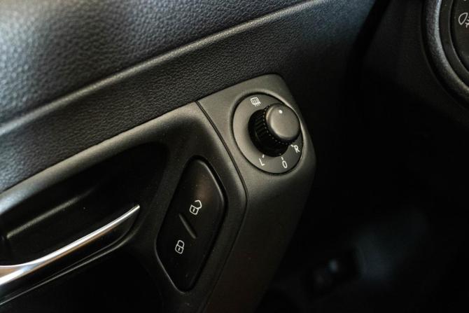 Volkswagen Polo V с пробегом 2015 года, цена 799 000 рублей, 186252 км, седан, Автокод Объявления