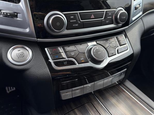 Haval H9 I Рестайлинг с пробегом 2022 года, цена 3 245 000 рублей, 41390 км, внедорожник, Автокод Объявления