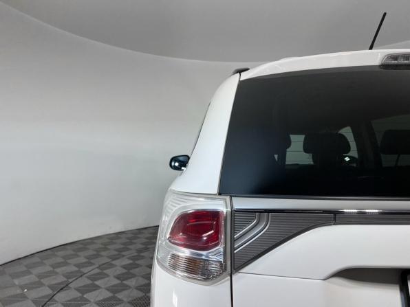 Mitsubishi Outlander III с пробегом 2012 года, цена 1 599 000 рублей, 51500 км, внедорожник, Автокод Объявления