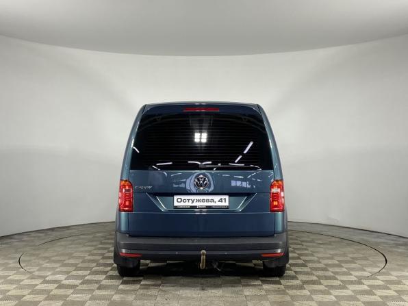 Volkswagen Caddy IV с пробегом 2017 года, цена 1 670 000 рублей, 165188 км, компактвэн, Автокод Объявления