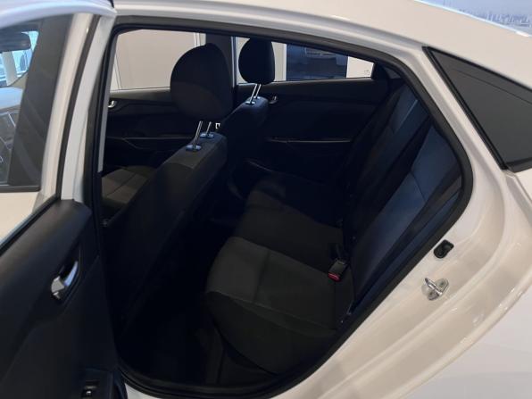 Hyundai Solaris II Рестайлинг с пробегом 2022 года, цена 1 600 000 рублей, 112591 км, седан, Автокод Объявления
