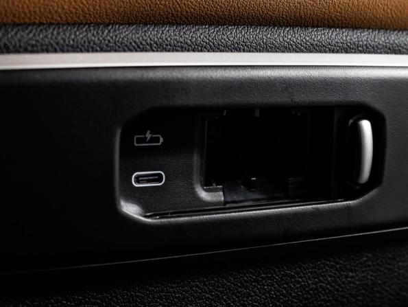 BMW X7 I (G07) Рестайлинг с пробегом 2024 года, цена 12 570 076 рублей, 14558 км, внедорожник, Автокод Объявления