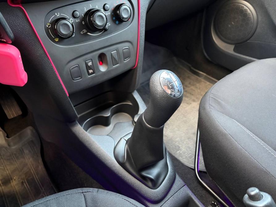 Renault Sandero II Санкт-Петербург  - изображение 11