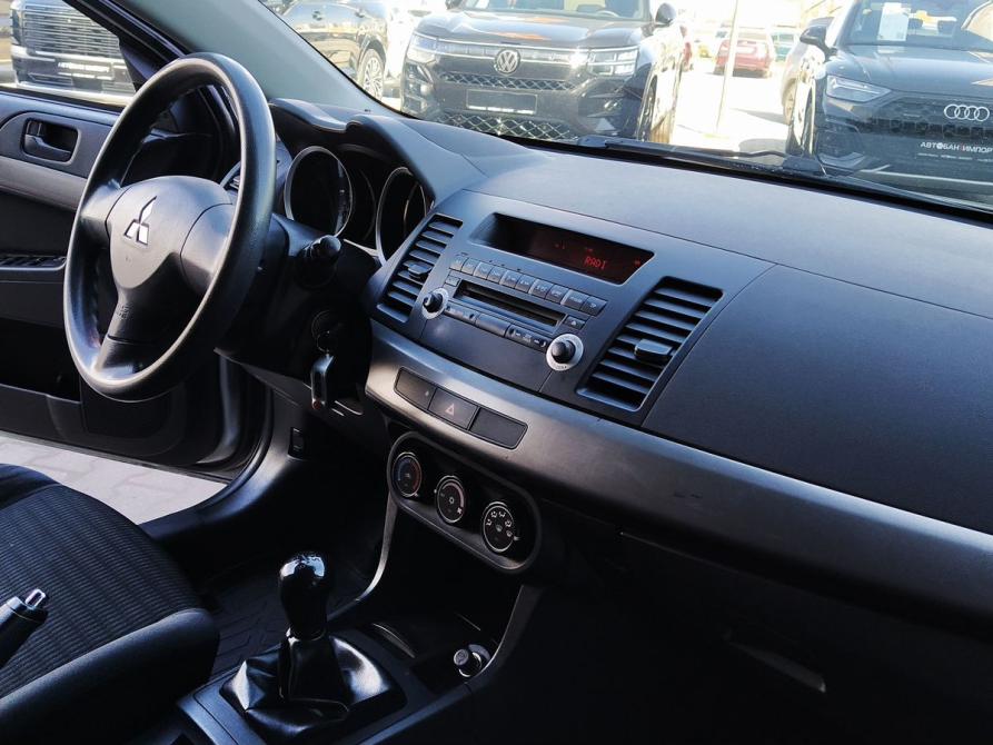 Mitsubishi Lancer X Рестайлинг Екатеринбург  - изображение 15