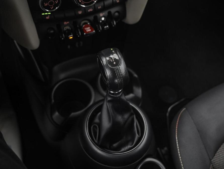 Mini Hatch III (F55/F56) Санкт-Петербург  - изображение 18