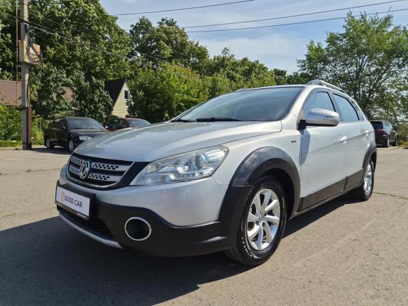 Dongfeng H30 Cross с пробегом 2014 года, цена 737 000 рублей, 92098 км, хэтчбек, Автокод Объявления
