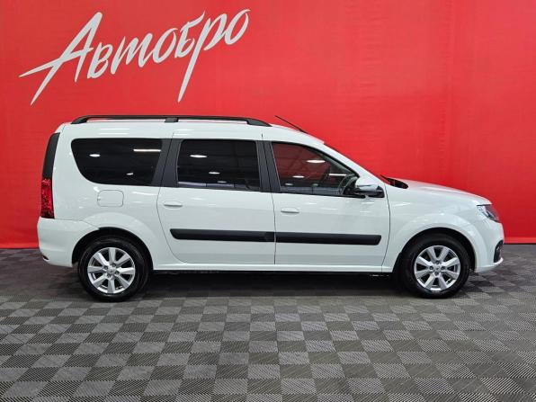 Lada (ВАЗ) Largus I Рестайлинг с пробегом 2024 года, цена 1 330 000 рублей, 57680 км, универсал, Автокод Объявления