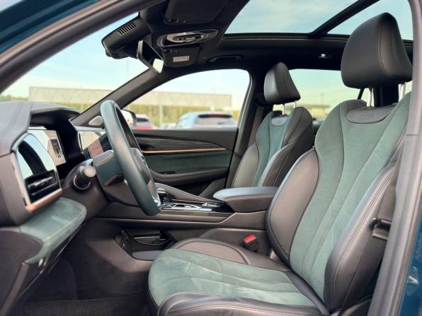 Geely Monjaro I с пробегом 2023 года, цена 3 175 000 рублей, 28000 км, внедорожник, Автокод Объявления