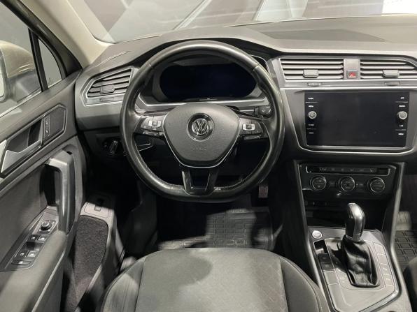 Volkswagen Tiguan II с пробегом 2017 года, цена 2 300 000 рублей, 107571 км, внедорожник, Автокод Объявления