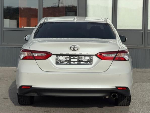 Toyota Camry VIII (XV70) с пробегом 2018 года, цена 2 380 000 рублей, 122792 км, седан, Автокод Объявления