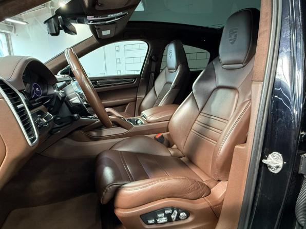 Porsche Cayenne III с пробегом 2021 года, цена 9 285 000 рублей, 65000 км, внедорожник, Автокод Объявления