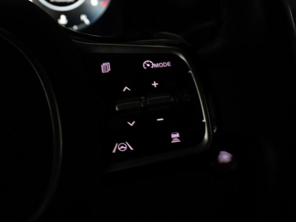 Kia Carnival IV с пробегом 2020 года, цена 3 897 000 рублей, 84726 км, минивэн, Автокод Объявления