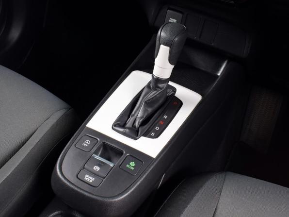 Honda Fit IV с пробегом 2022 года, цена 1 299 995 рублей, 88467 км, хэтчбек, Автокод Объявления