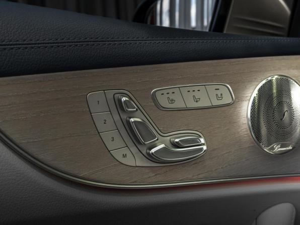 Mercedes-Benz E-Класс V (W213 S213 C238) с пробегом 2017 года, цена 3 839 000 рублей, 90224 км, купе-хардтоп, Автокод Объявления