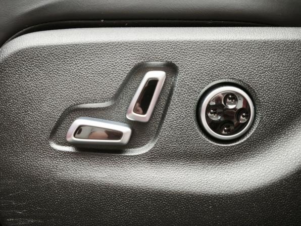 BAIC BJ40 I Рестайлинг с пробегом 2023 года, цена 2 908 000 рублей, 42956 км, внедорожник, Автокод Объявления
