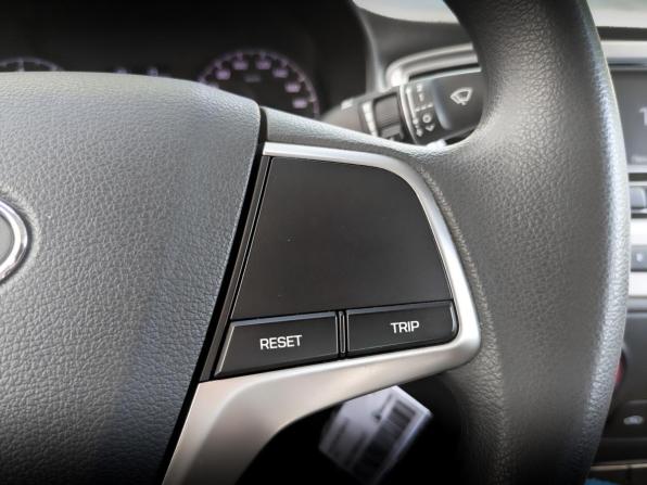 Hyundai Solaris II Рестайлинг с пробегом 2022 года, цена 1 665 000 рублей, 68053 км, седан, Автокод Объявления