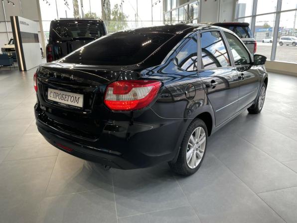 Lada (ВАЗ) Granta I Рестайлинг с пробегом 2022 года, цена 774 300 рублей, 49282 км, хэтчбек, Автокод Объявления