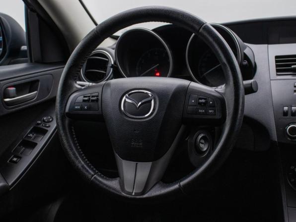 Mazda 3 II (BL) Рестайлинг с пробегом 2013 года, цена 670 000 рублей, 172976 км, седан, Автокод Объявления