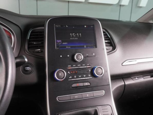 Renault Scenic IV с пробегом 2017 года, цена 1 599 000 рублей, 171937 км, компактвэн, Автокод Объявления