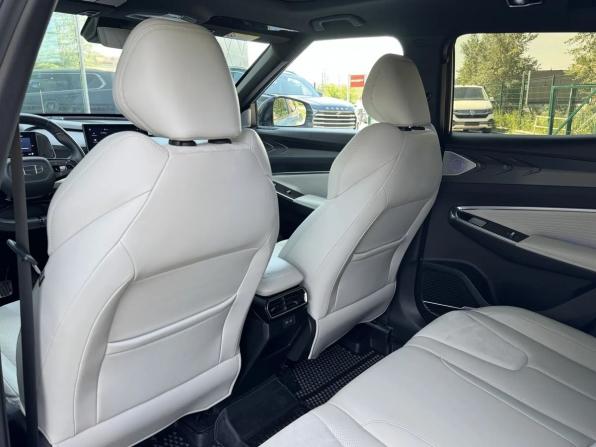 Geely Atlas II с пробегом 2023 года, цена 2 349 000 рублей, 57020 км, внедорожник, Автокод Объявления