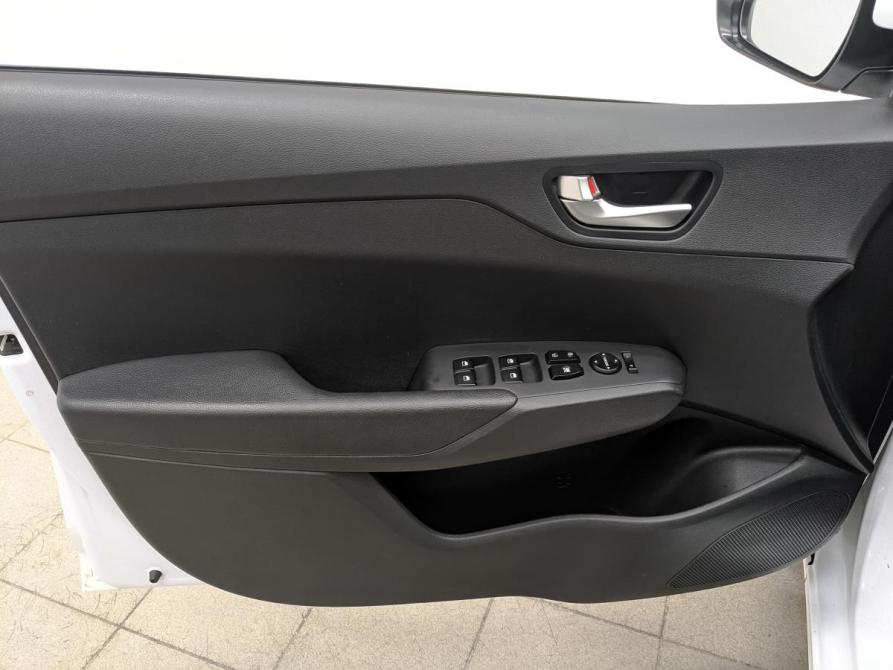 Hyundai Solaris II Рестайлинг Москва  - изображение 18