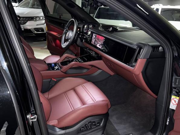 Porsche Cayenne III Рестайлинг с пробегом 2025 года, цена 16 799 900 рублей, 1490 км, внедорожник, Автокод Объявления