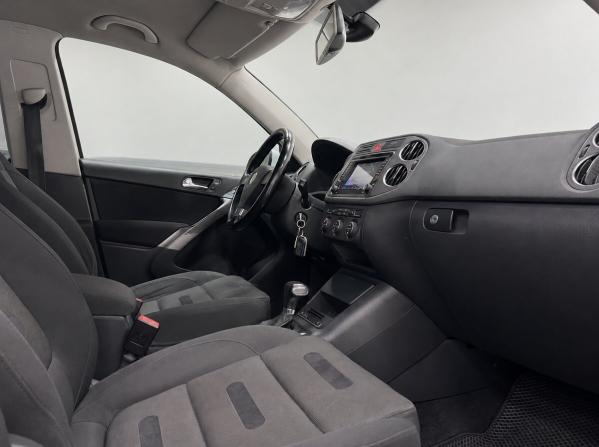 Volkswagen Tiguan I с пробегом 2009 года, цена 999 500 рублей, 204545 км, внедорожник, Автокод Объявления