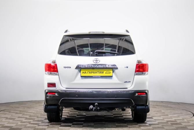 Toyota Highlander II (XU40) Рестайлинг с пробегом 2011 года, цена 1 899 000 рублей, 249156 км, внедорожник, Автокод Объявления