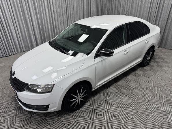 Skoda Rapid I Рестайлинг с пробегом 2018 года, цена 1 120 000 рублей, 170286 км, лифтбек, Автокод Объявления