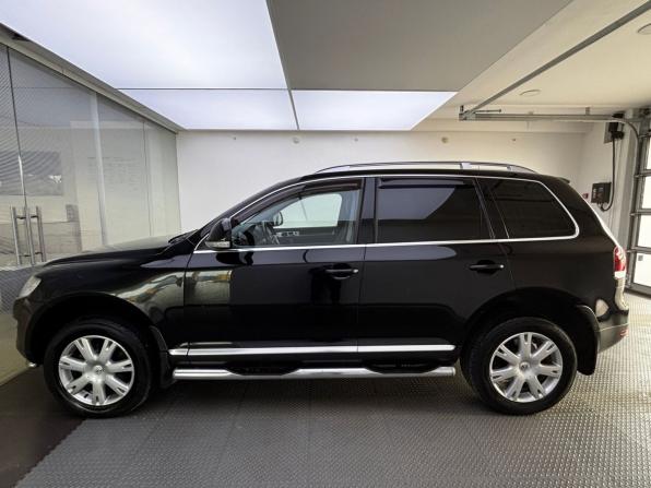 Volkswagen Touareg I Рестайлинг с пробегом 2009 года, цена 1 155 000 рублей, 300700 км, внедорожник, Автокод Объявления