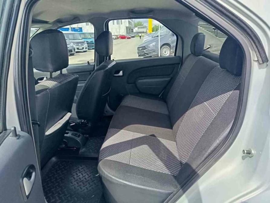 Renault Logan I Тюмень  - изображение 11