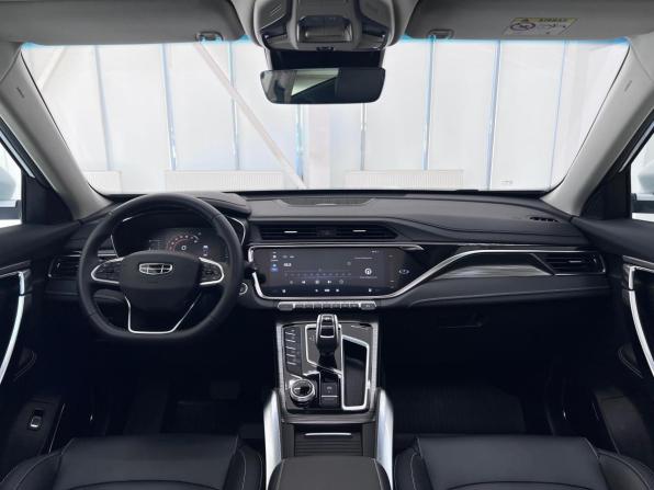 Geely Atlas Pro с пробегом 2023 года, цена 2 299 000 рублей, 15438 км, внедорожник, Автокод Объявления