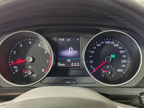 Volkswagen Tiguan II Рестайлинг с пробегом 2021 года, цена 3 199 000 рублей, 96047 км, внедорожник, Автокод Объявления