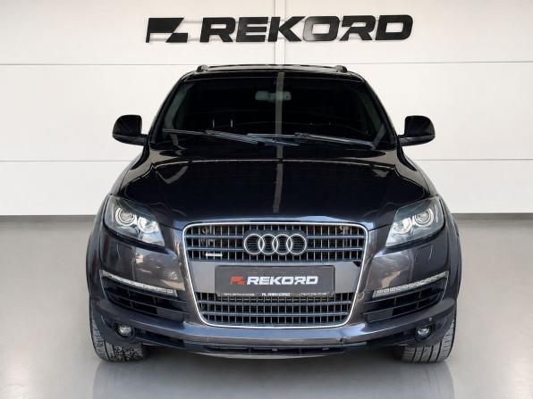 Audi Q7 I (4L) с пробегом 2007 года, цена 1 180 000 рублей, 288120 км, внедорожник, Автокод Объявления