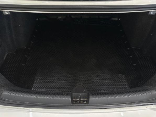 Volkswagen Jetta VI с пробегом 2015 года, цена 950 000 рублей, 220000 км, седан, Автокод Объявления