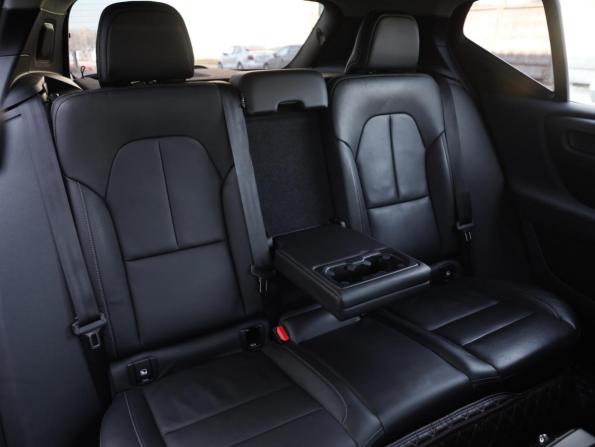 Volvo XC40 I с пробегом 2019 года, цена 2 759 000 рублей, 88567 км, внедорожник, Автокод Объявления