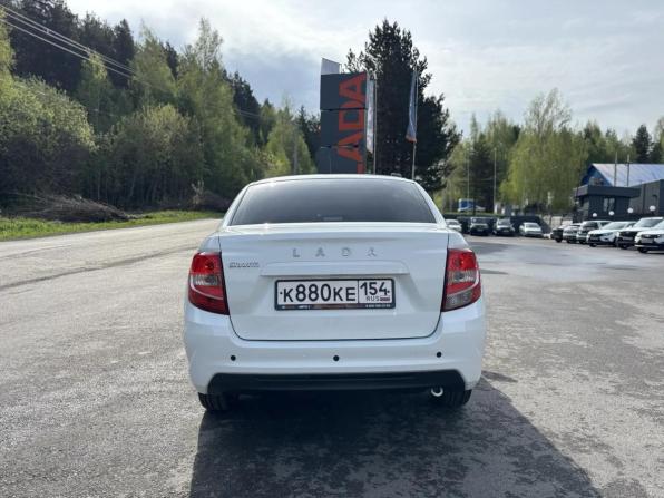 Lada (ВАЗ) Granta I Рестайлинг с пробегом 2021 года, цена 820 000 рублей, 21000 км, седан, Автокод Объявления