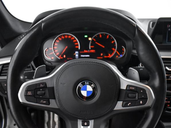 BMW 5 серии VII (G30/G31/G38) с пробегом 2019 года, цена 3 900 000 рублей, 100000 км, седан, Автокод Объявления