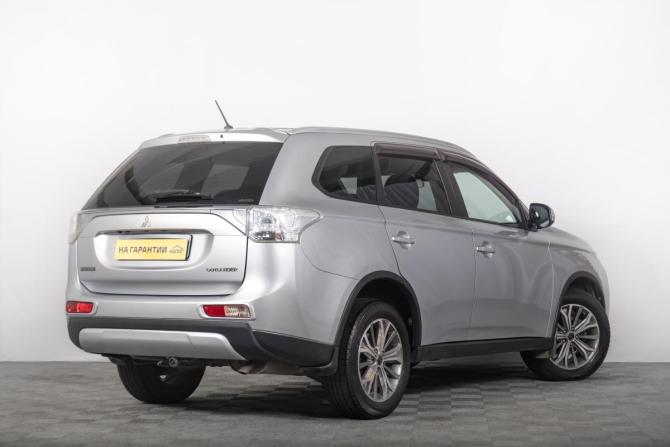 Mitsubishi Outlander III с пробегом 2014 года, цена 1 929 000 рублей, 178000 км, внедорожник, Автокод Объявления
