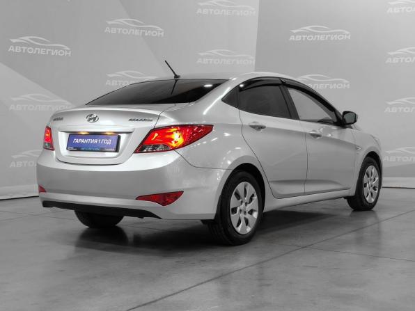 Hyundai Solaris I Рестайлинг с пробегом 2015 года, цена 999 000 рублей, 164000 км, седан, Автокод Объявления