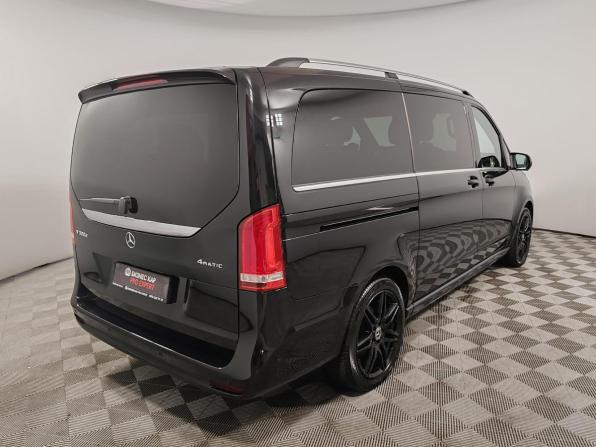 Mercedes-Benz V-Класс III (W447) Рестайлинг с пробегом 2022 года, цена 9 649 000 рублей, 18284 км, минивэн, Автокод Объявления