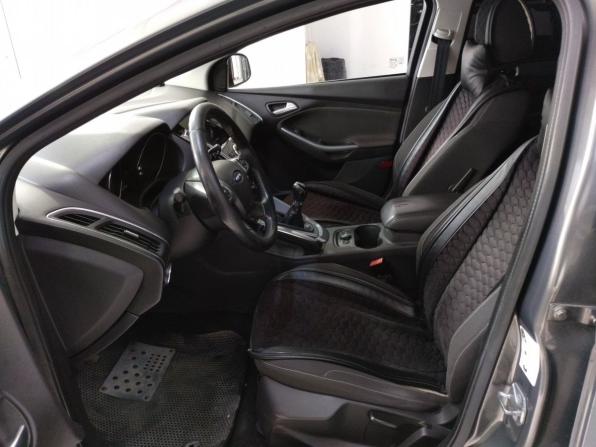 Ford Focus III с пробегом 2011 года, цена 910 000 рублей, 204302 км, хэтчбек, Автокод Объявления